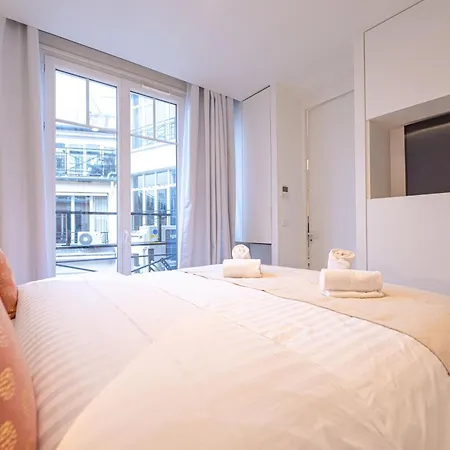 Cia - 2br Madeleine Champs Elysees * Париж