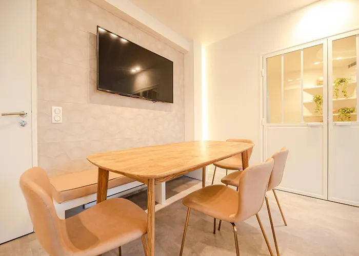 Cia - 2br Madeleine Champs Elysees アパート パリ