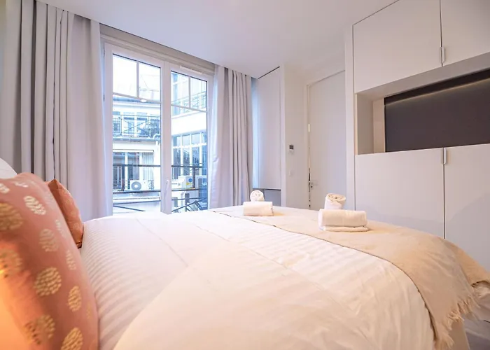 Cia - 2br Madeleine Champs Elysees * パリ