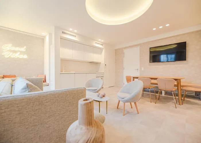 Cia - 2br Madeleine Champs Elysees アパート *