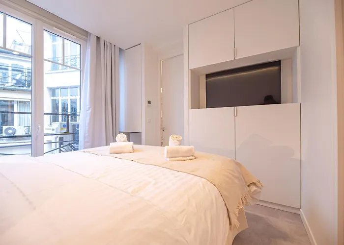 Cia - 2br Madeleine Champs Elysees *