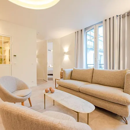 Cia - 2br Madeleine Champs Elysees *
